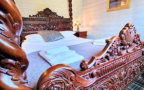 Magpie 2 Hot Tub Huntersmoon-Warminster-Longleat-Wiltshire
